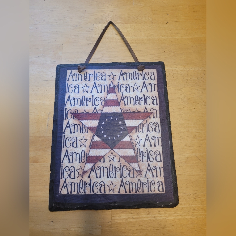 1996 Beth Yarbrough Patriotic Slate Wall Hanging with Star Design